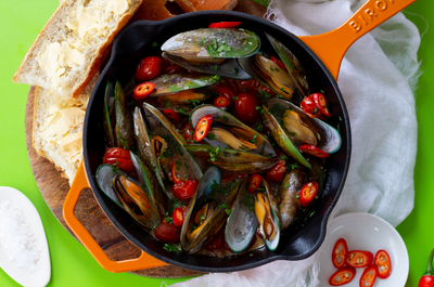 Mussels with Tomato & Chilli